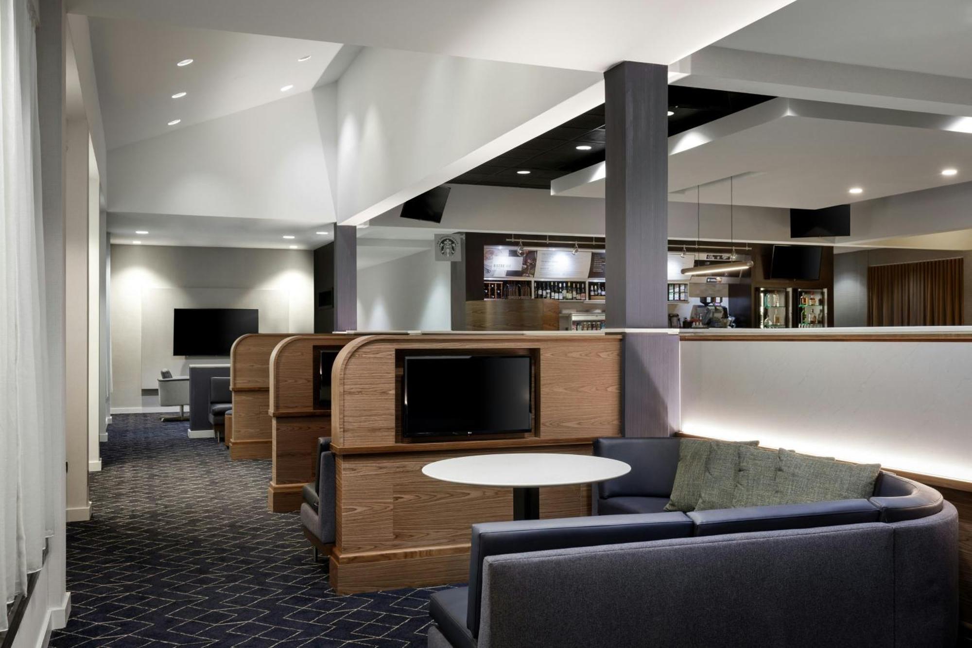 Courtyard By Marriott Denver Central Park Exterior photo